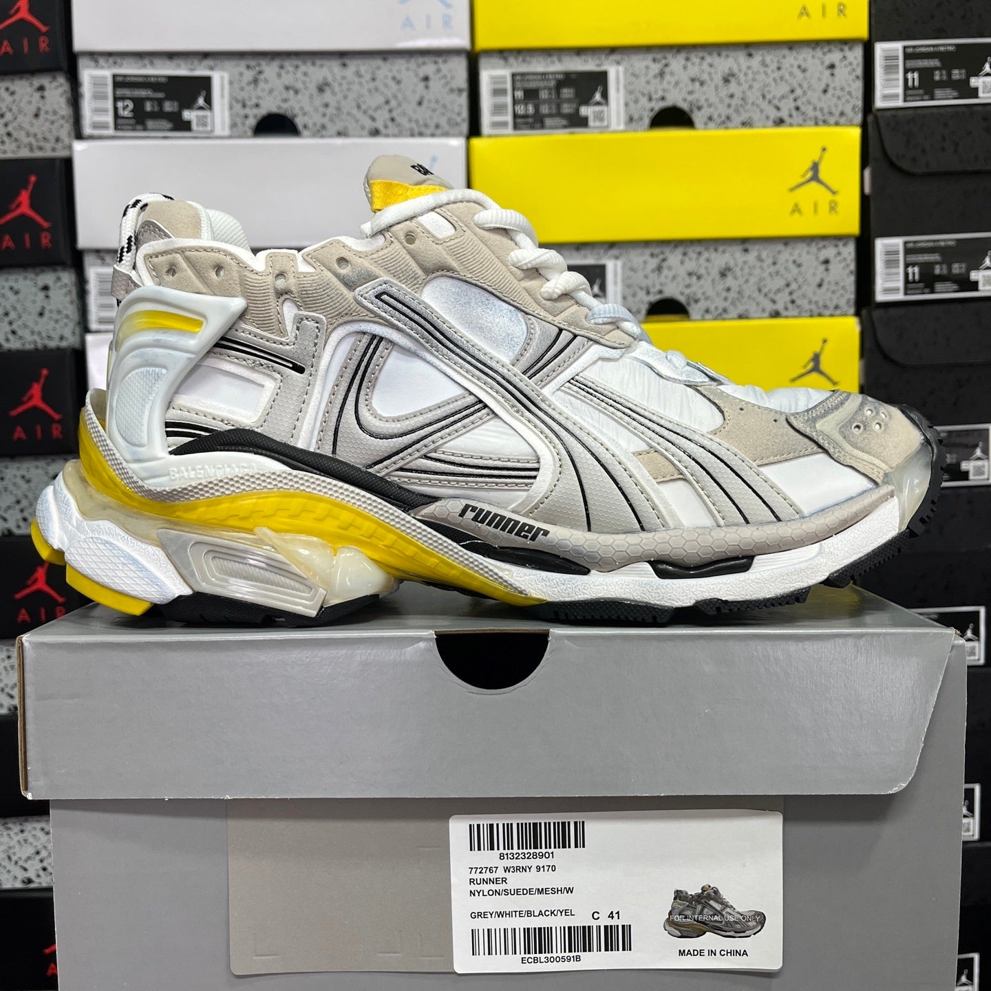 Balenciaga Runner 7.5 Cream White Yellow