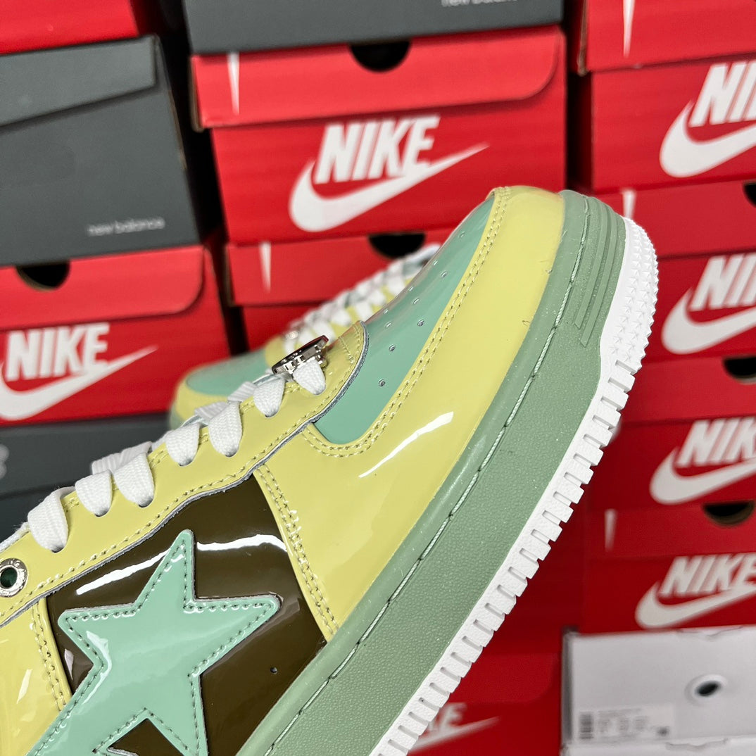 A Bathing Ape Bapesta - (GREEN/YELLOW/BROWN)