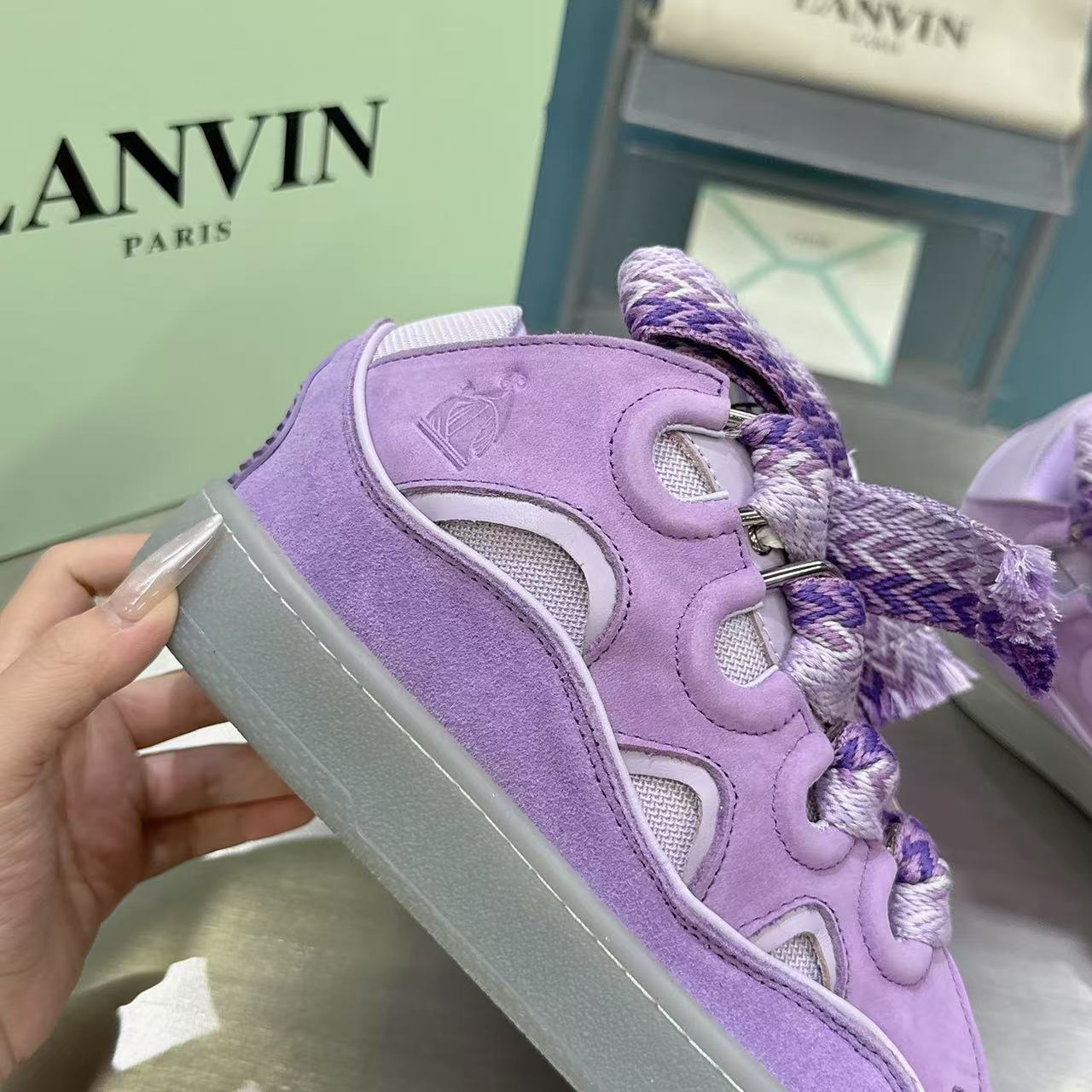 Lanvin Curb - (LILAS)