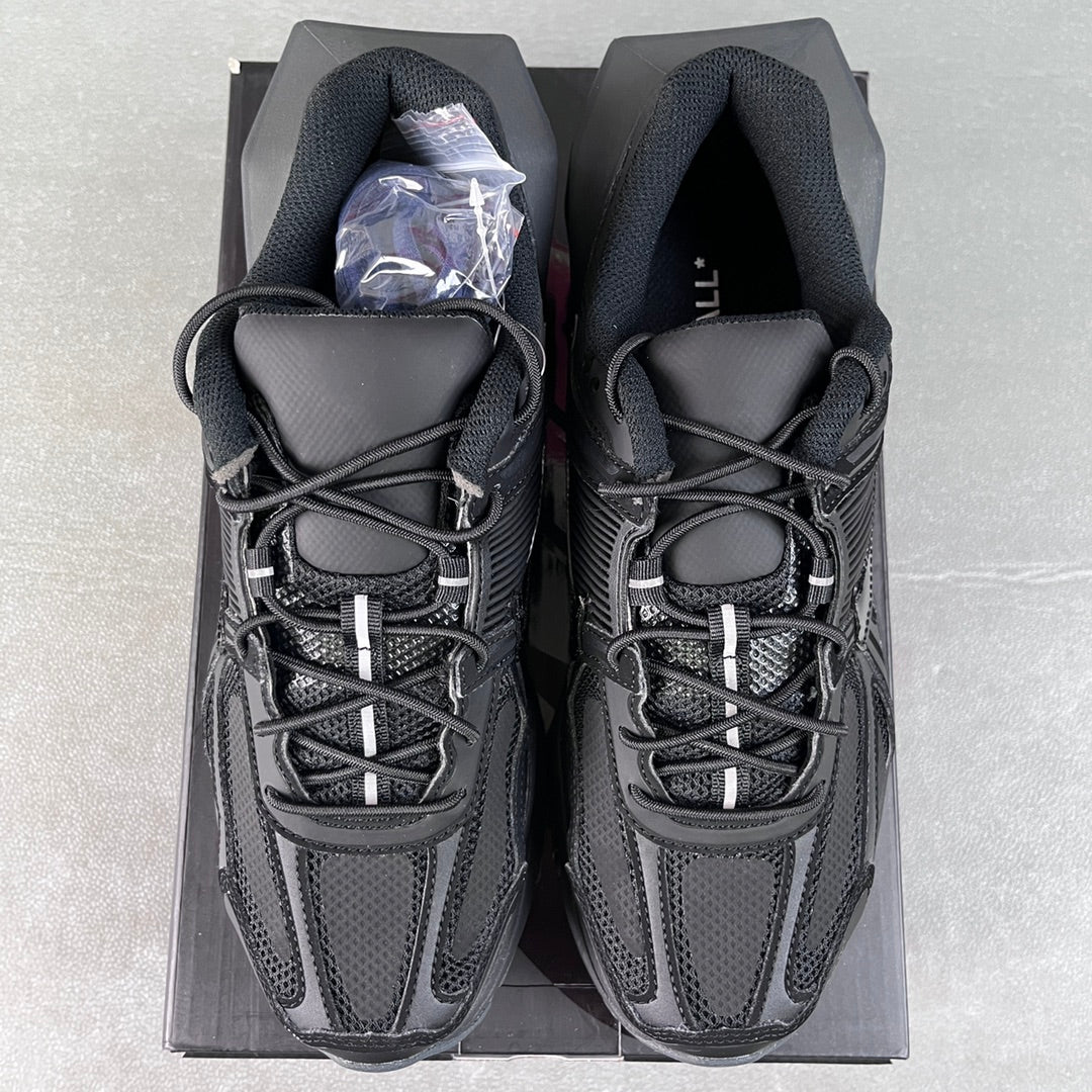 Nike x A-Cold-Wall* Vomero 5 Black