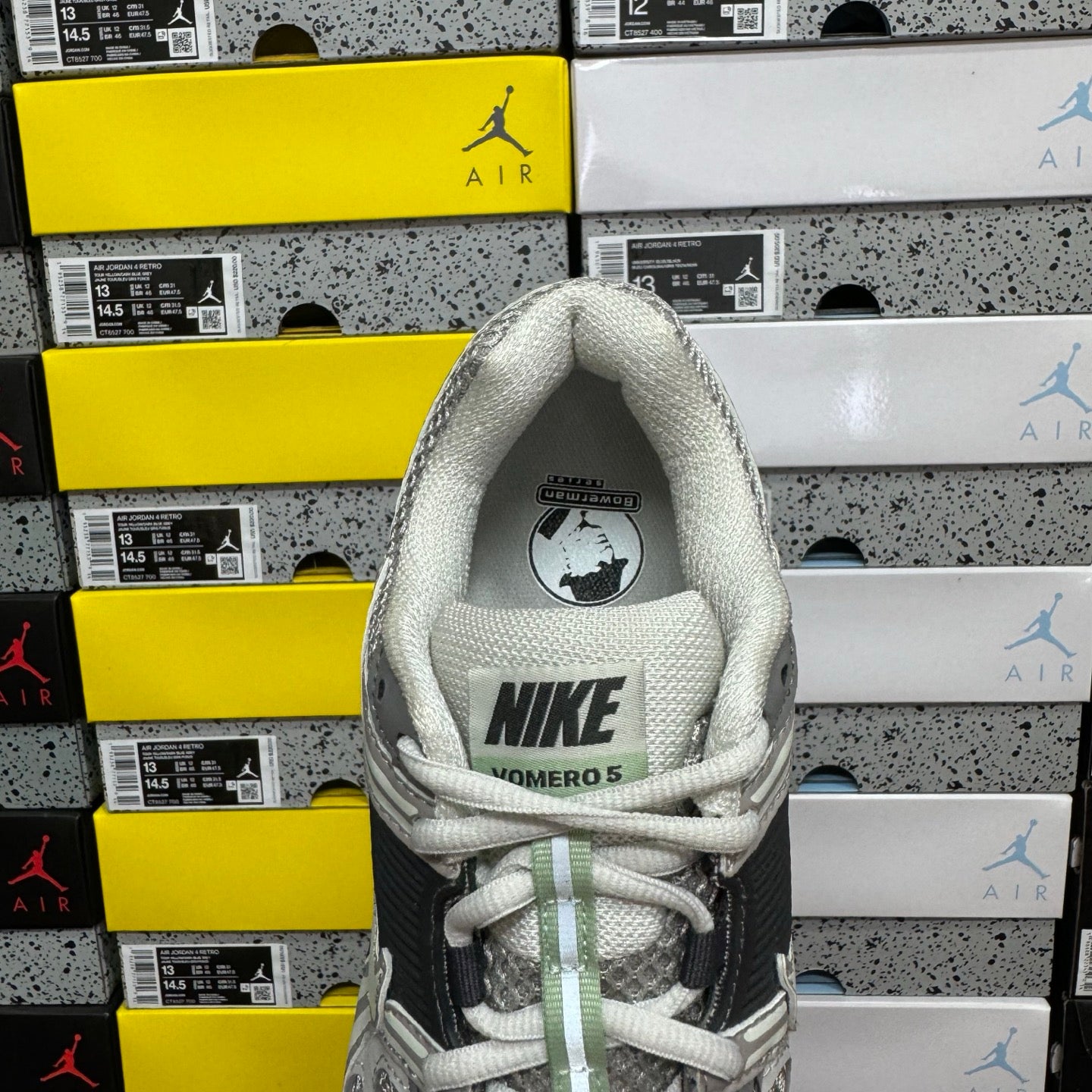 Nike Vomero 5 Cobblestone Light Bone