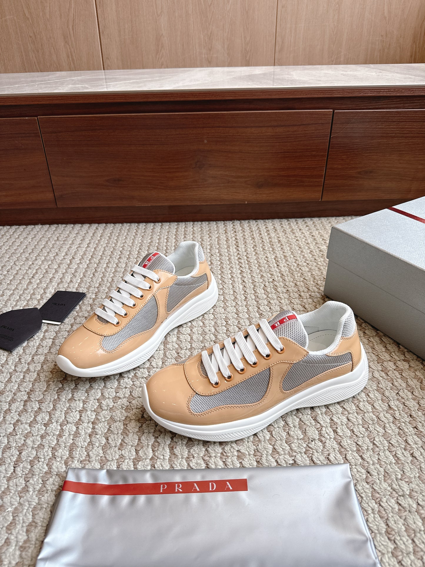 Prada America's Cup - (PEACH/GREY)