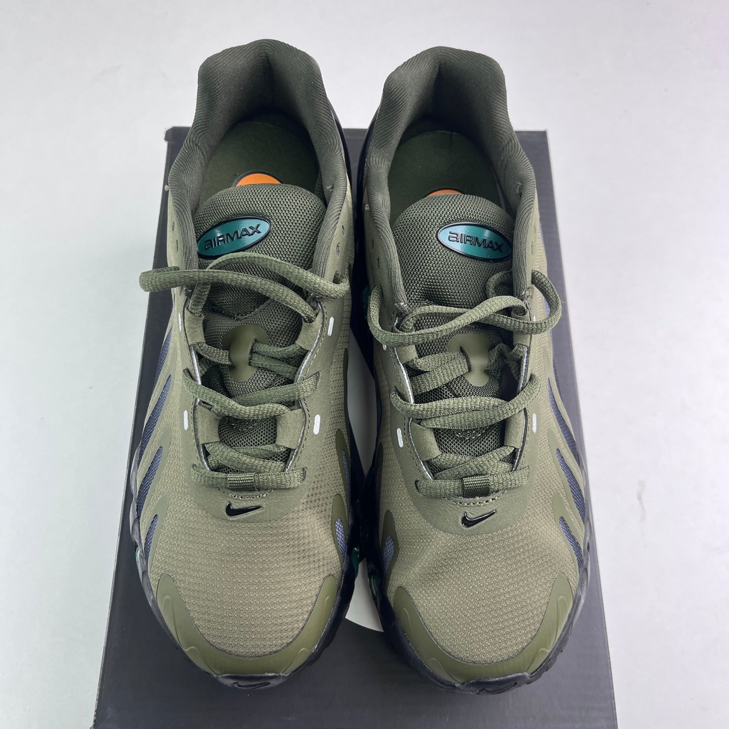 Nike Air Max DN8 Khaki Black
