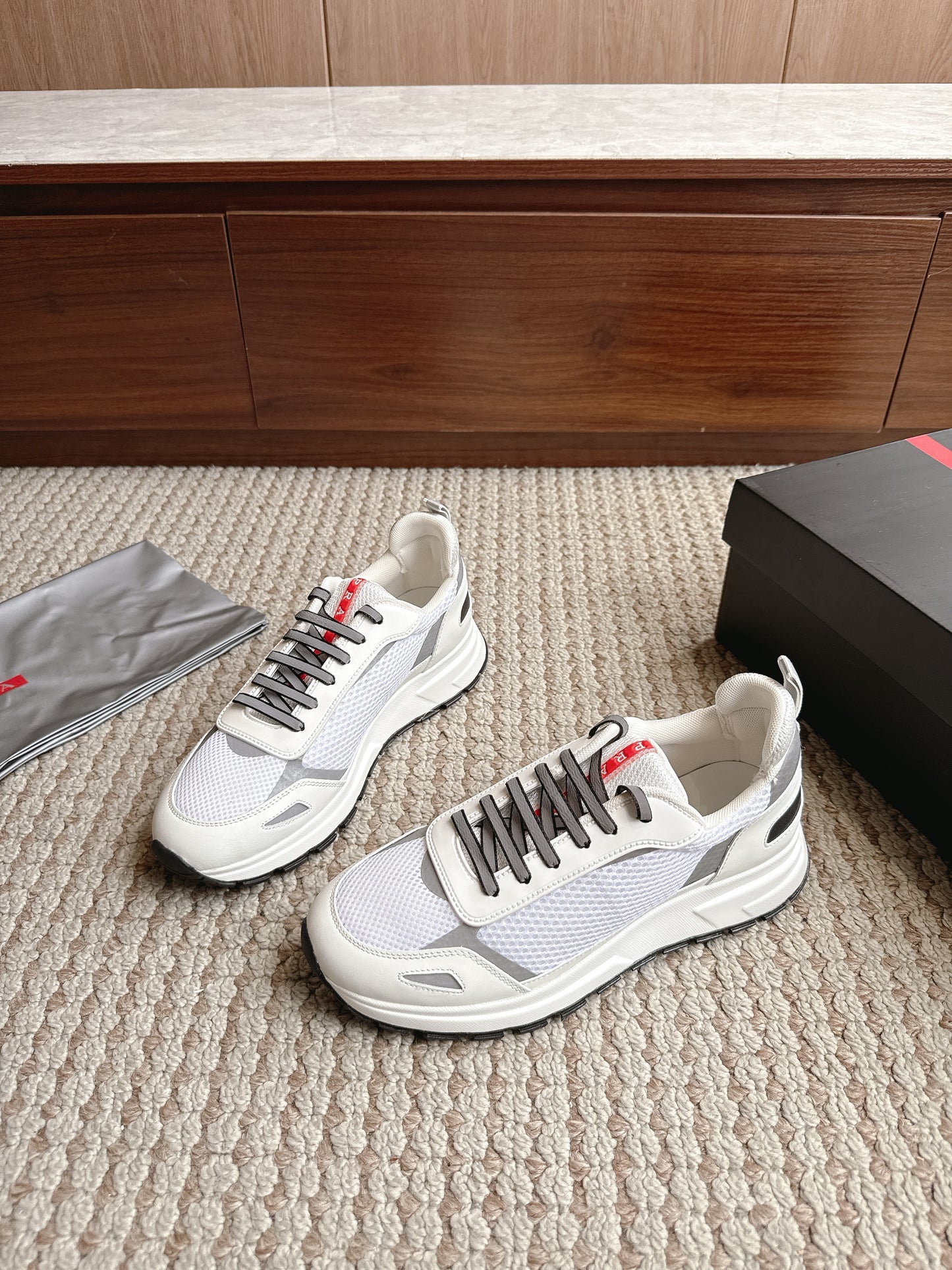 Prada Platform America's Cup - (WHITE/BLACK)