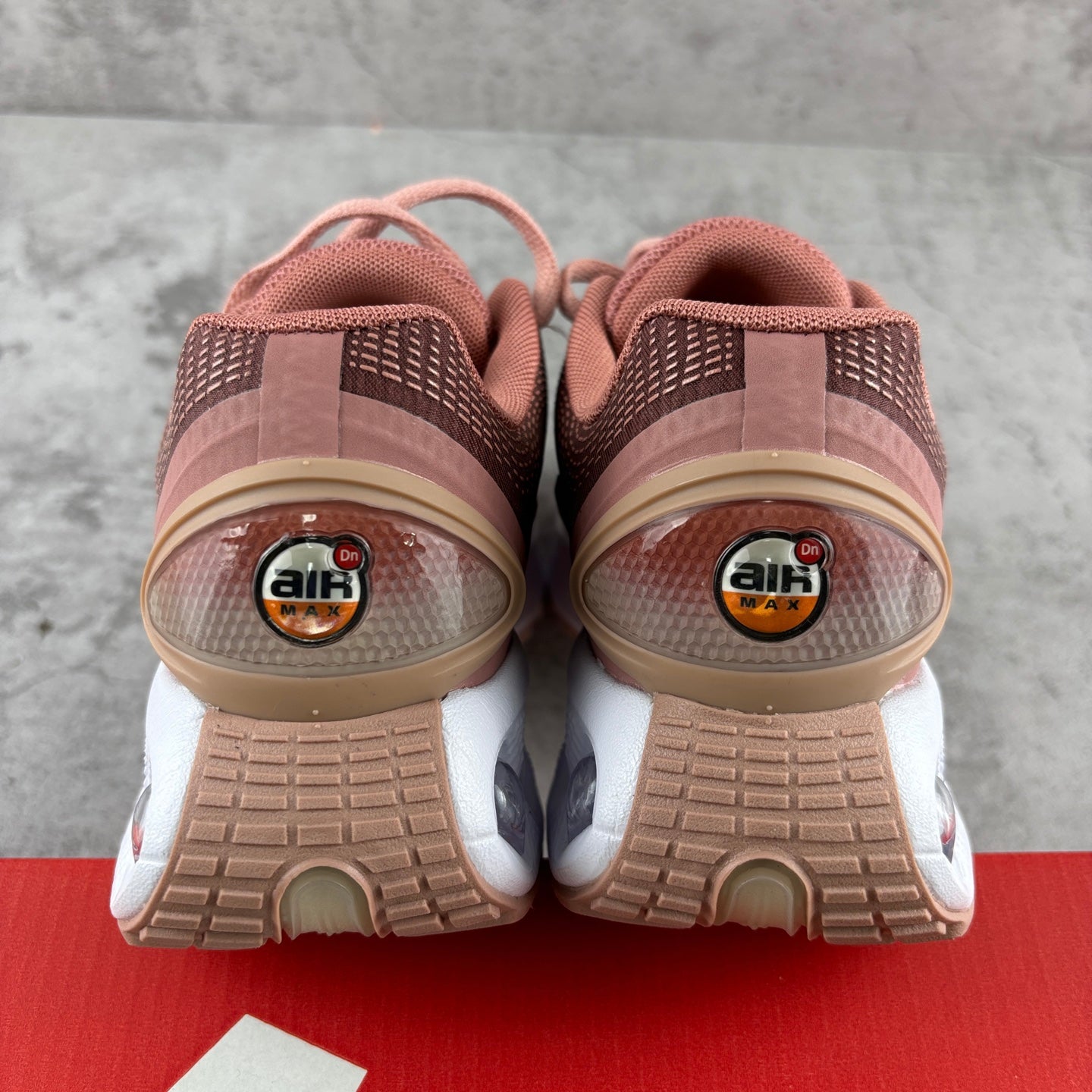Nike Air Max DN Light Peach Pink