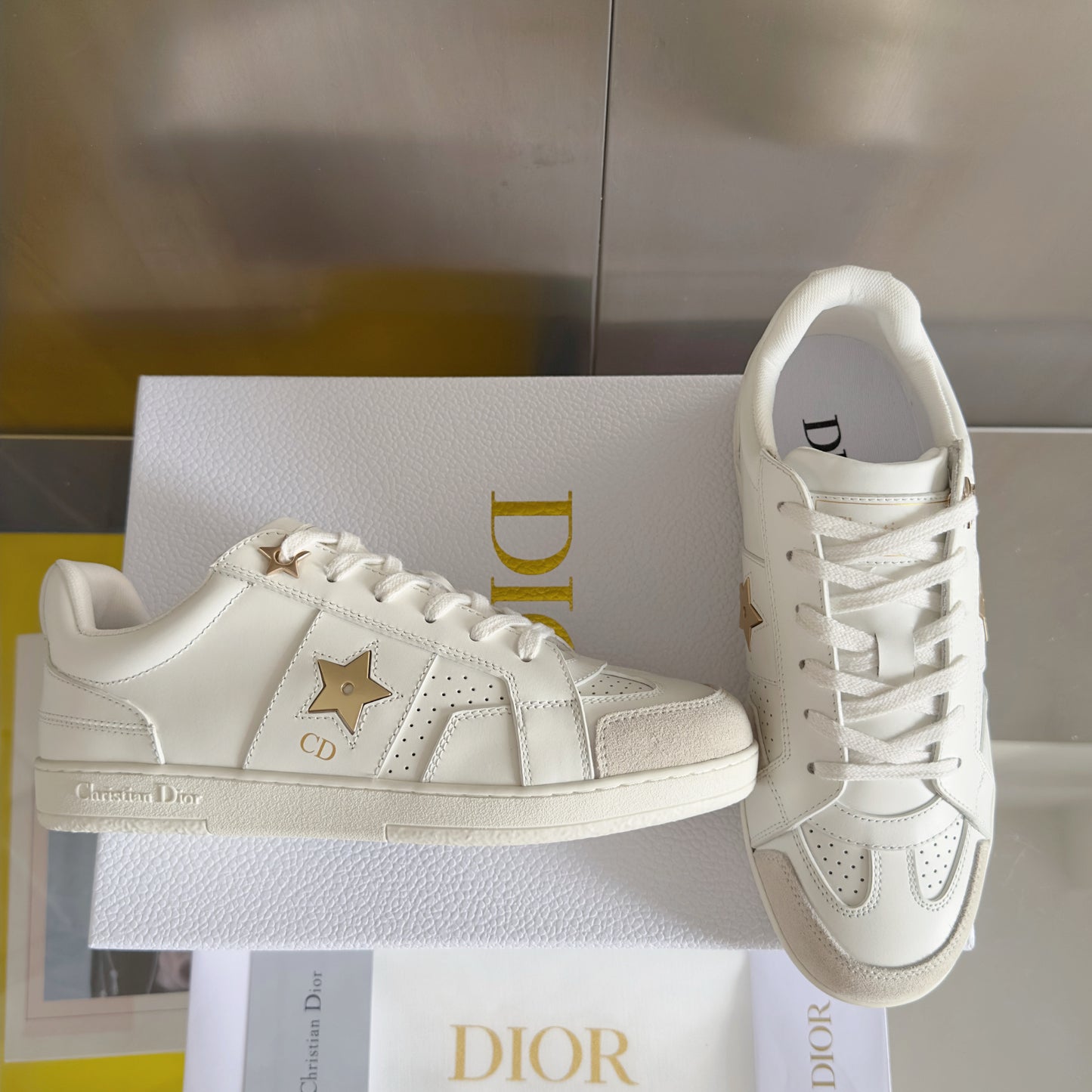 Dior Star White