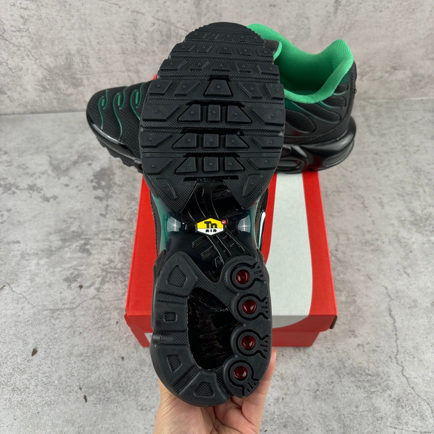 Nike Air Max Plus TN Black Green