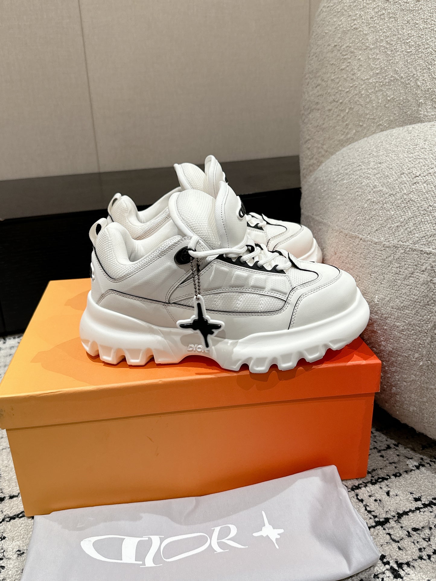 Dior x Lewis Hamilton Snow Derby White
