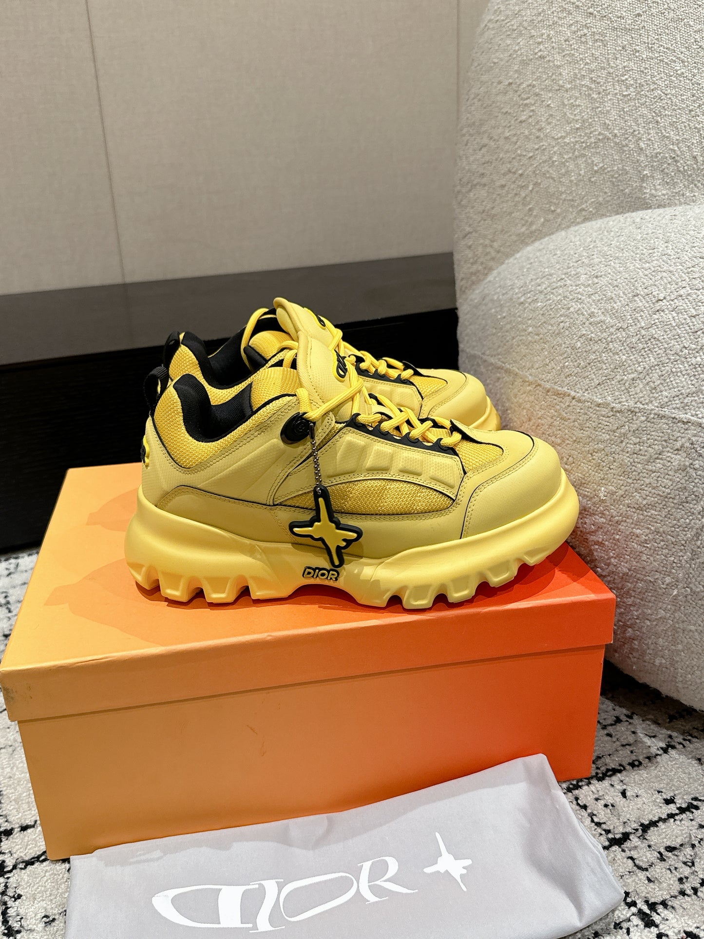 Dior x Lewis Hamilton Snow Derby Yellow