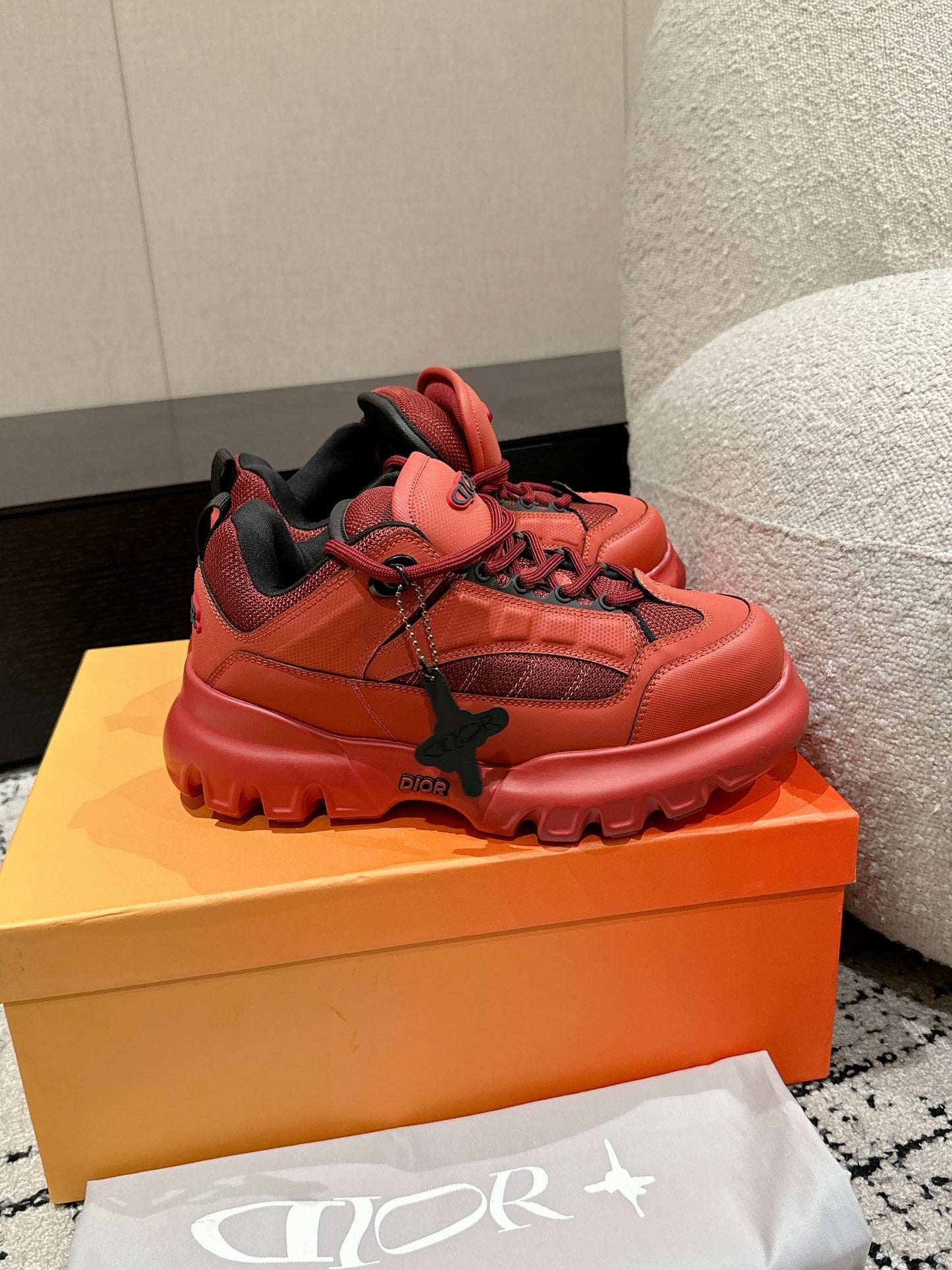 Dior x Lewis Hamilton Snow Derby Red