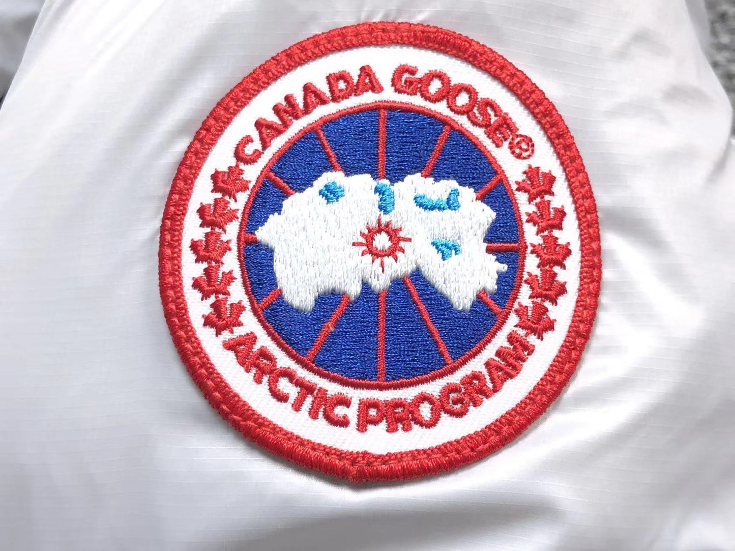 Canada Goose Cypress Cropped Down Jacket - (GREY)