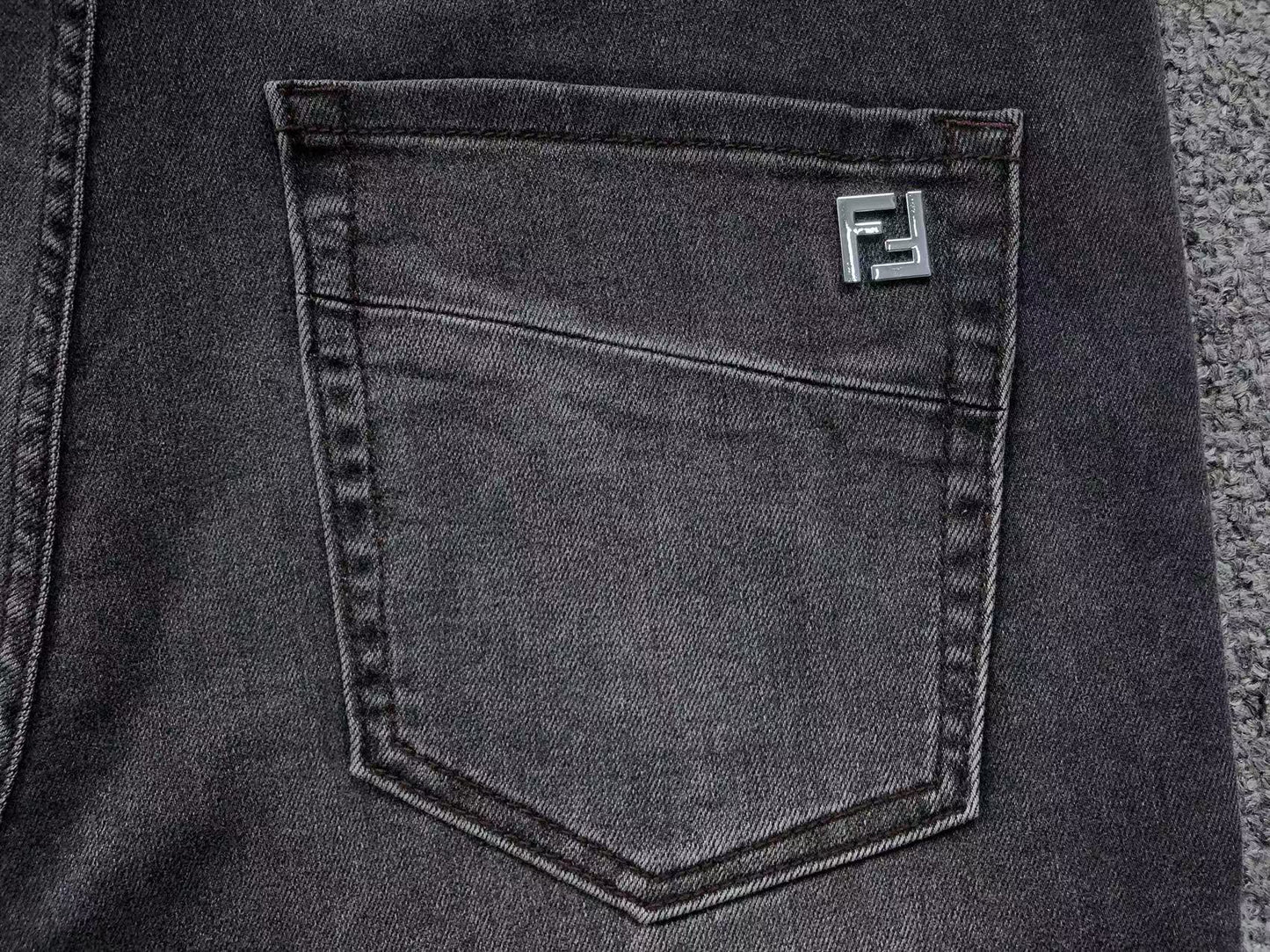 Fendi Metallic Denim Jeans - (BLACK)