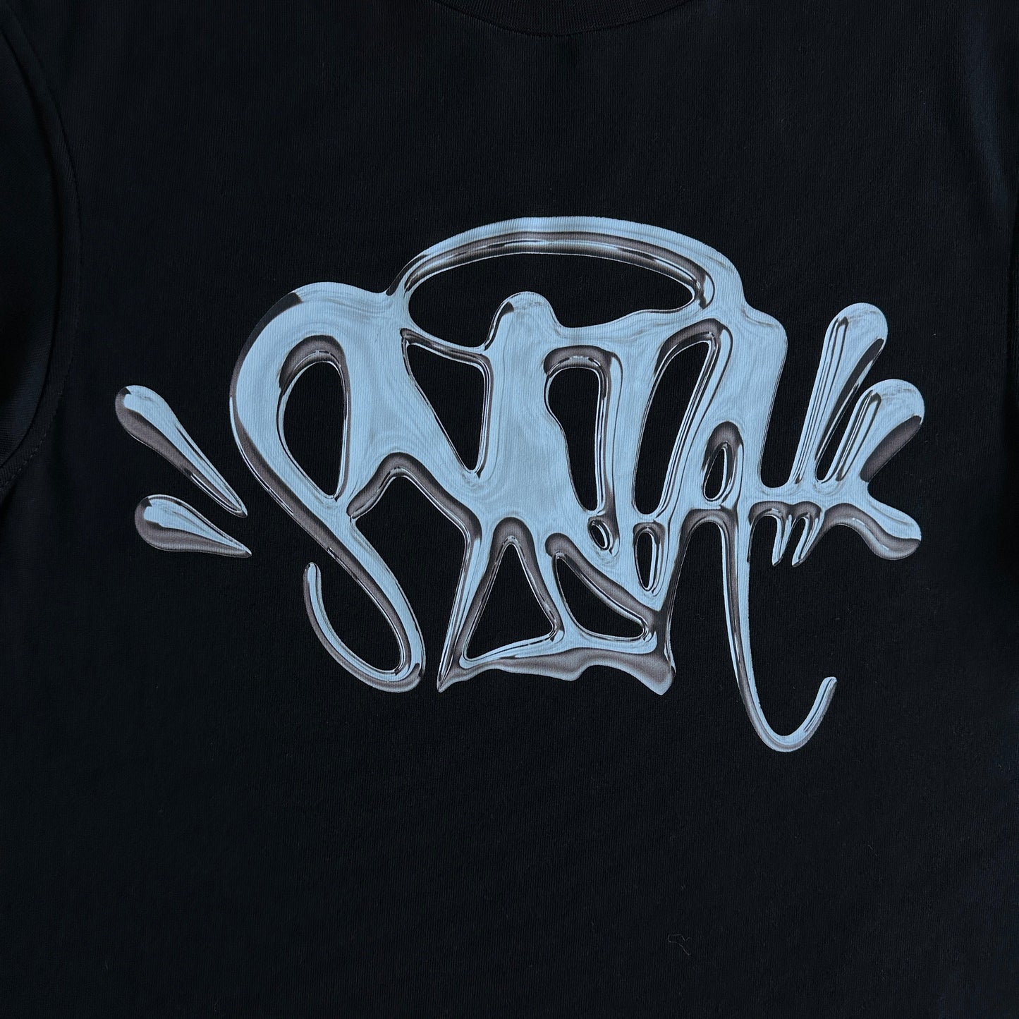 Syna World Chrome Tee - (BLACK/GREY)