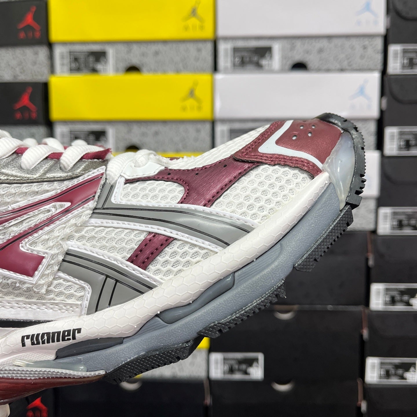Balenciaga Runner 7.0 Burgundy Grey White