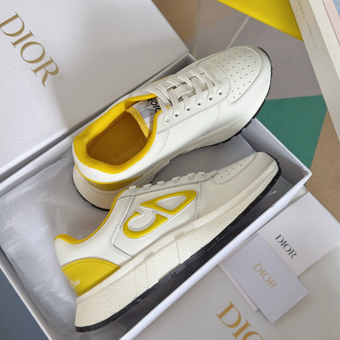 Dior Run'n White Yellow