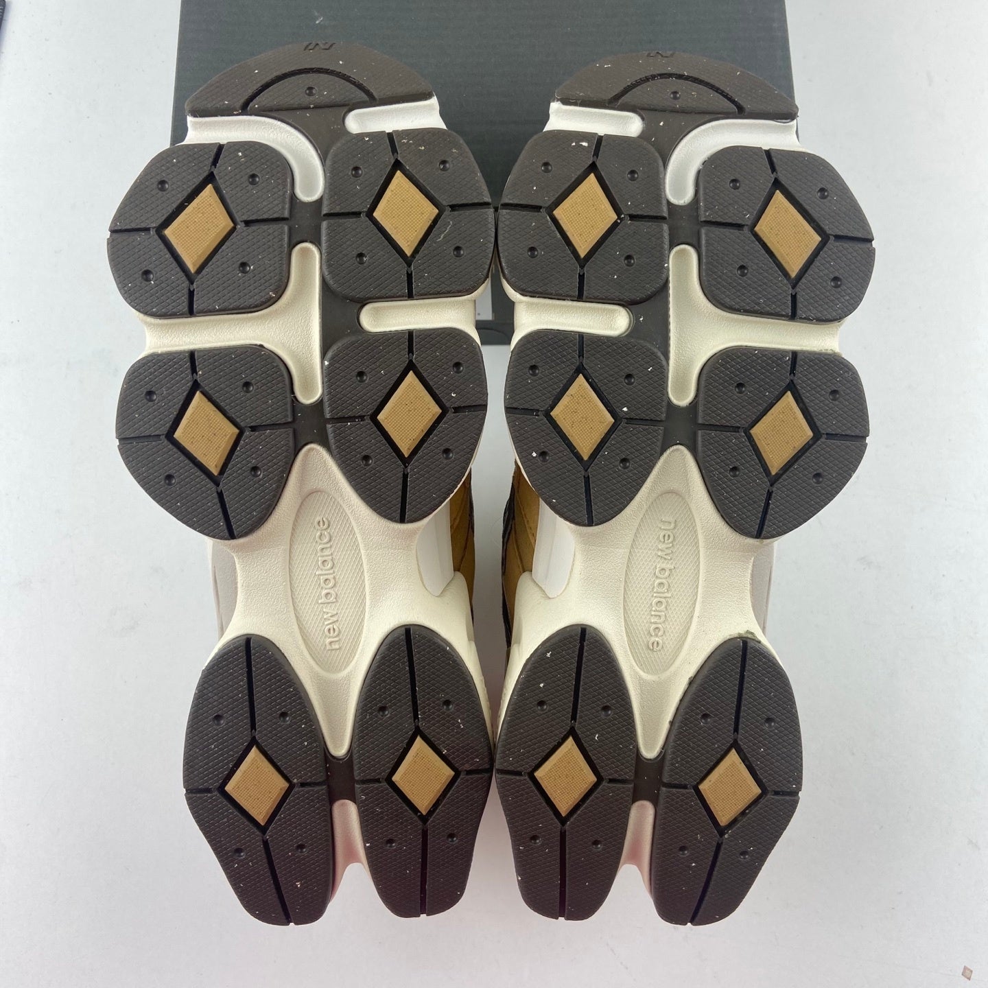 New Balance 9060 Workwear