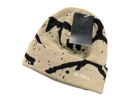 Arc'Teryx Grotto Beanie - (CREAM/BLACK)