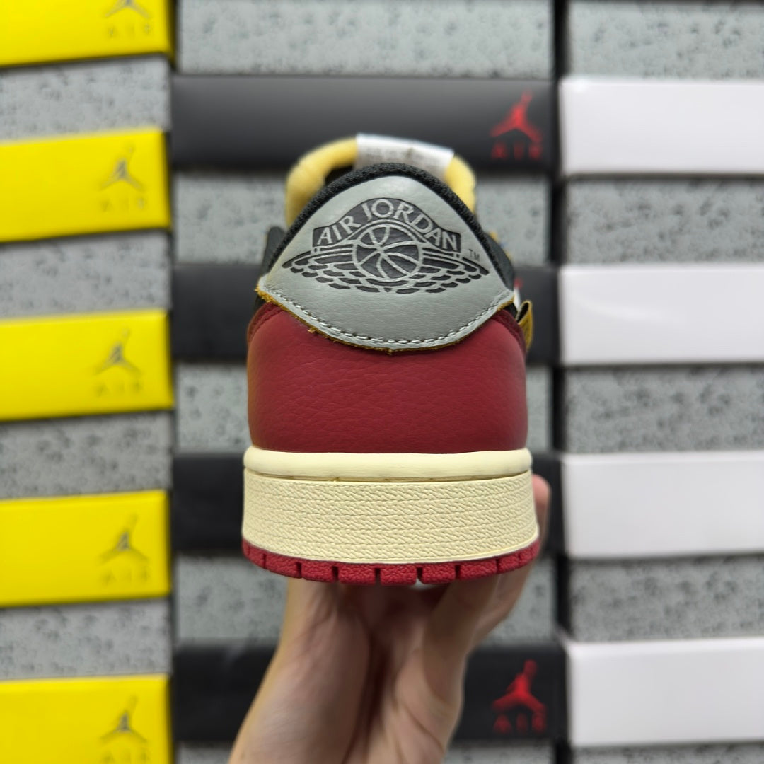 Jordan 1 Air Low Og Chicago (HQ6998-600)