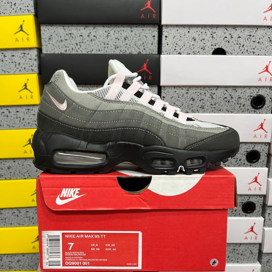 Nike Air Max 95 Essential Black Grey Pink