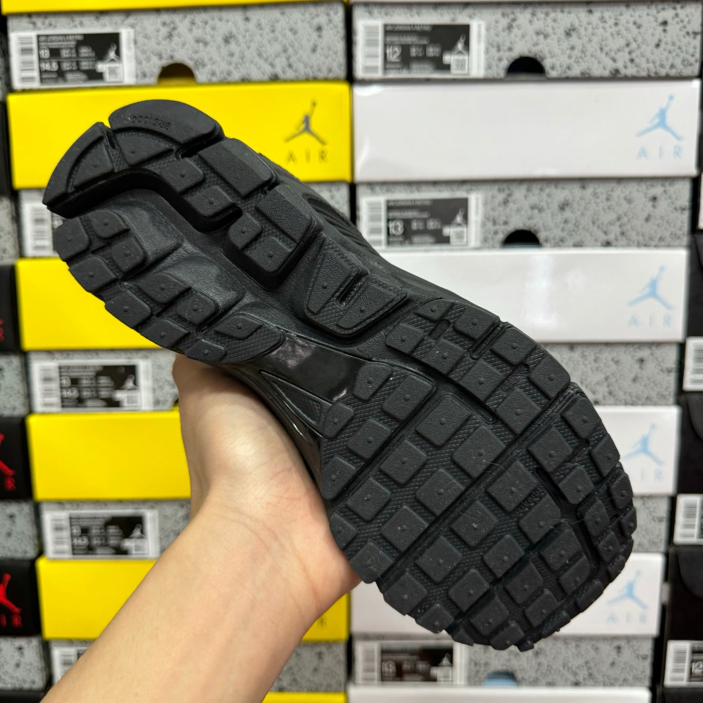 Nike Vomero 5 Triple Black
