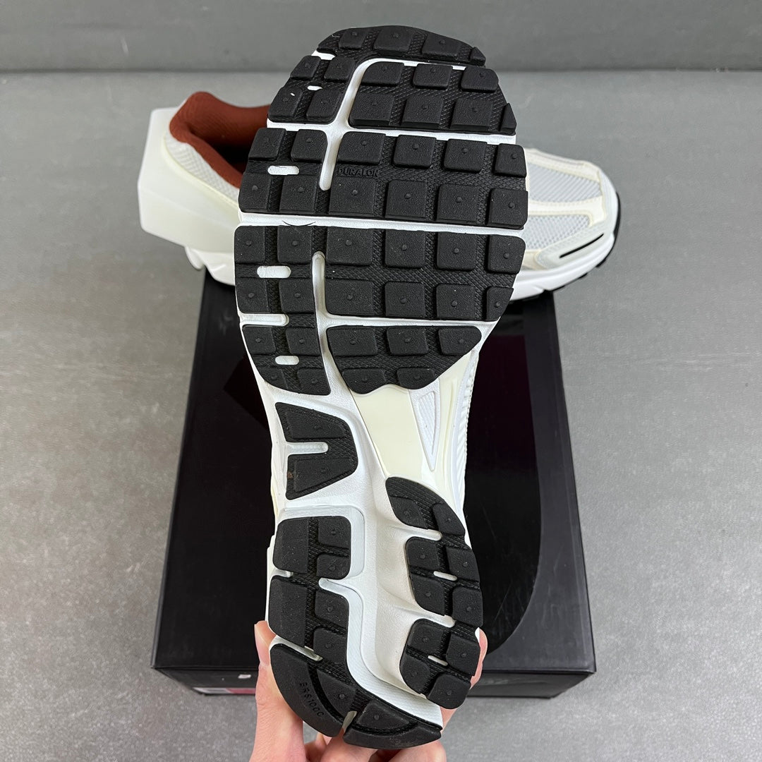Nike x A-Cold-Wall* Vomero 5 Sail