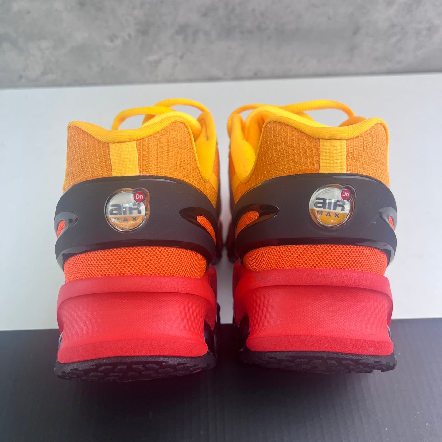 Nike Air Max DN8 Volcano Orange Red