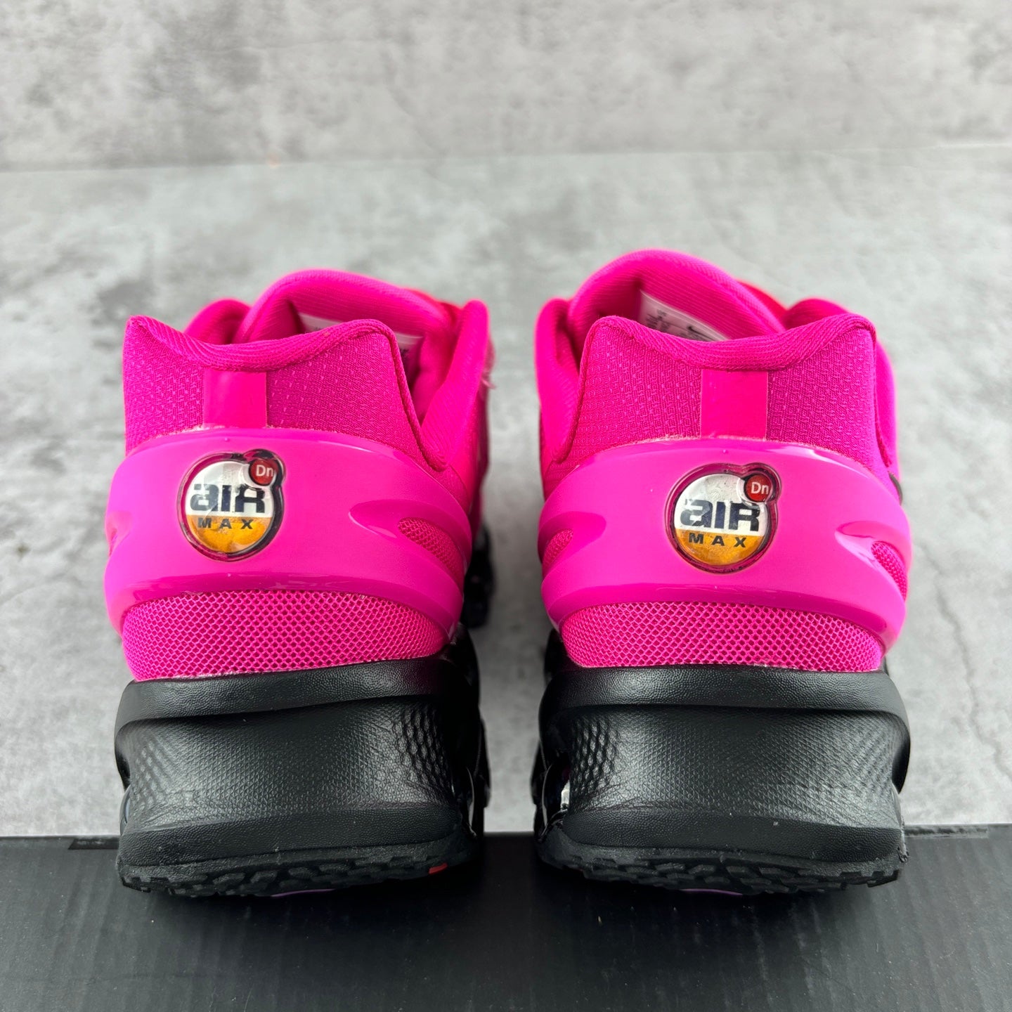 Nike Air Max DN8 Fuchsia Black