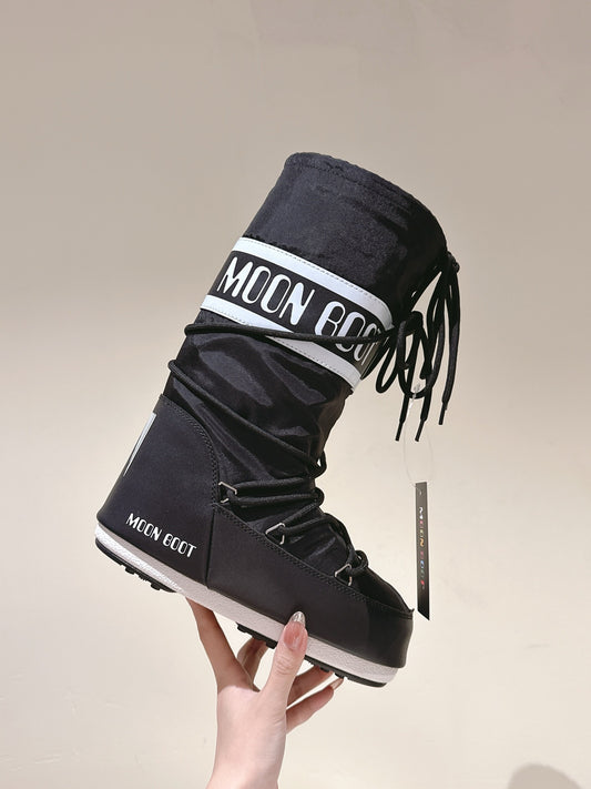 Moon Boot Icon Tall Black White